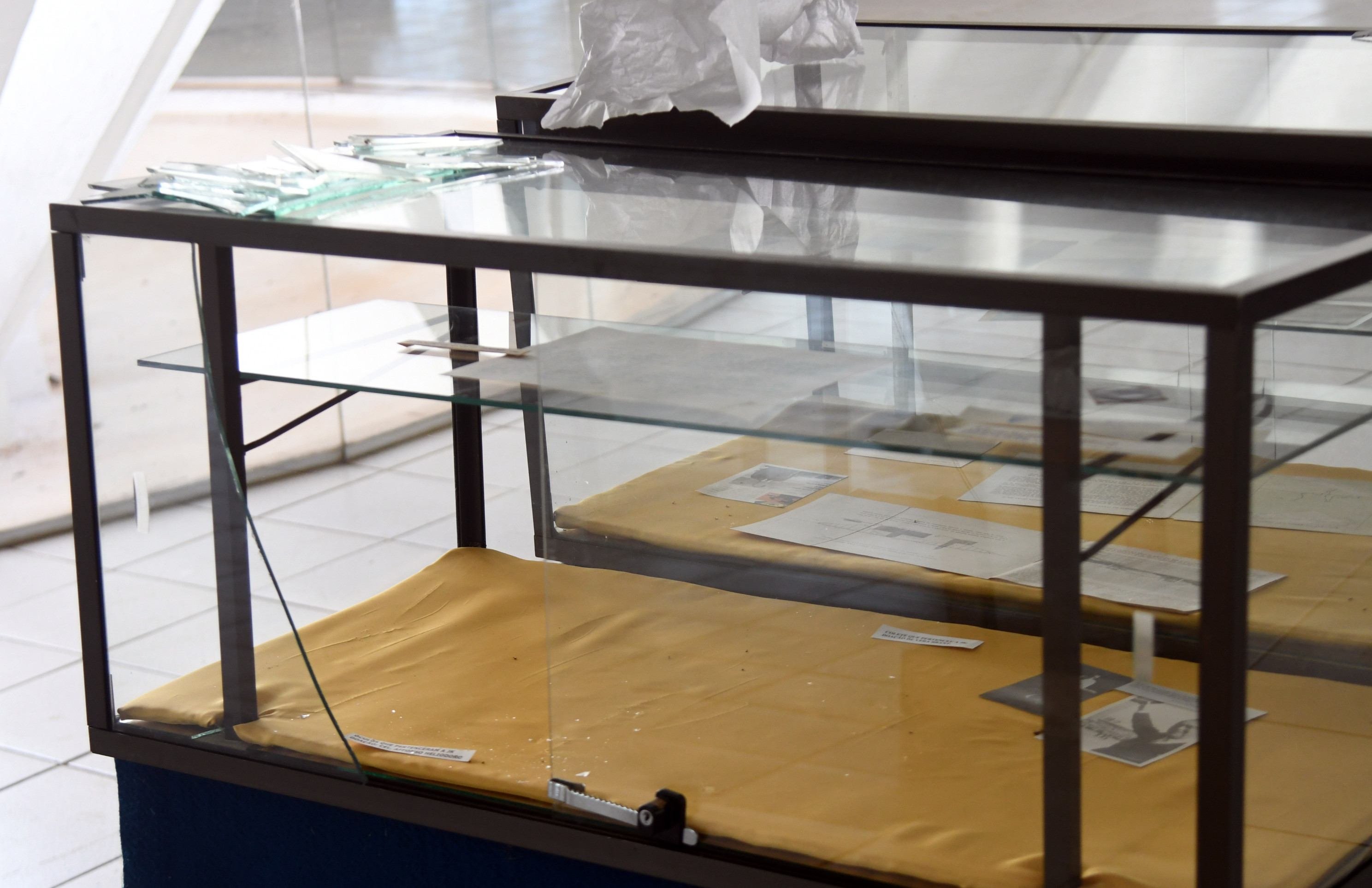  14/11/2025. Cr&eacute;dito: Ed Alves/CB/D.A Press. Brasil.  Brasilia - DF.  Cidades. Ladr&atilde;o invade Instituto Hist&oacute;rico do DF e leva pe&ccedil;as de Kubitschek. Criminoso levou pe&ccedil;as valiosas que pertenceram a personalidades da capital, 