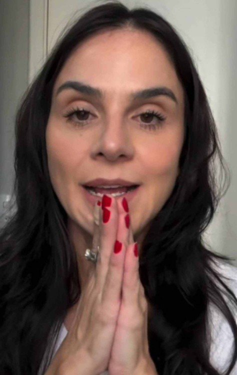 Namorada de Fábio Porchat sai ferida de tentativa de assalto em SP - (crédito: Reprodução/Instagram) Namorada de Fábio Porchat sai ferida de tentativa de assalto em SP - (crédito: Reprodução/Instagram)