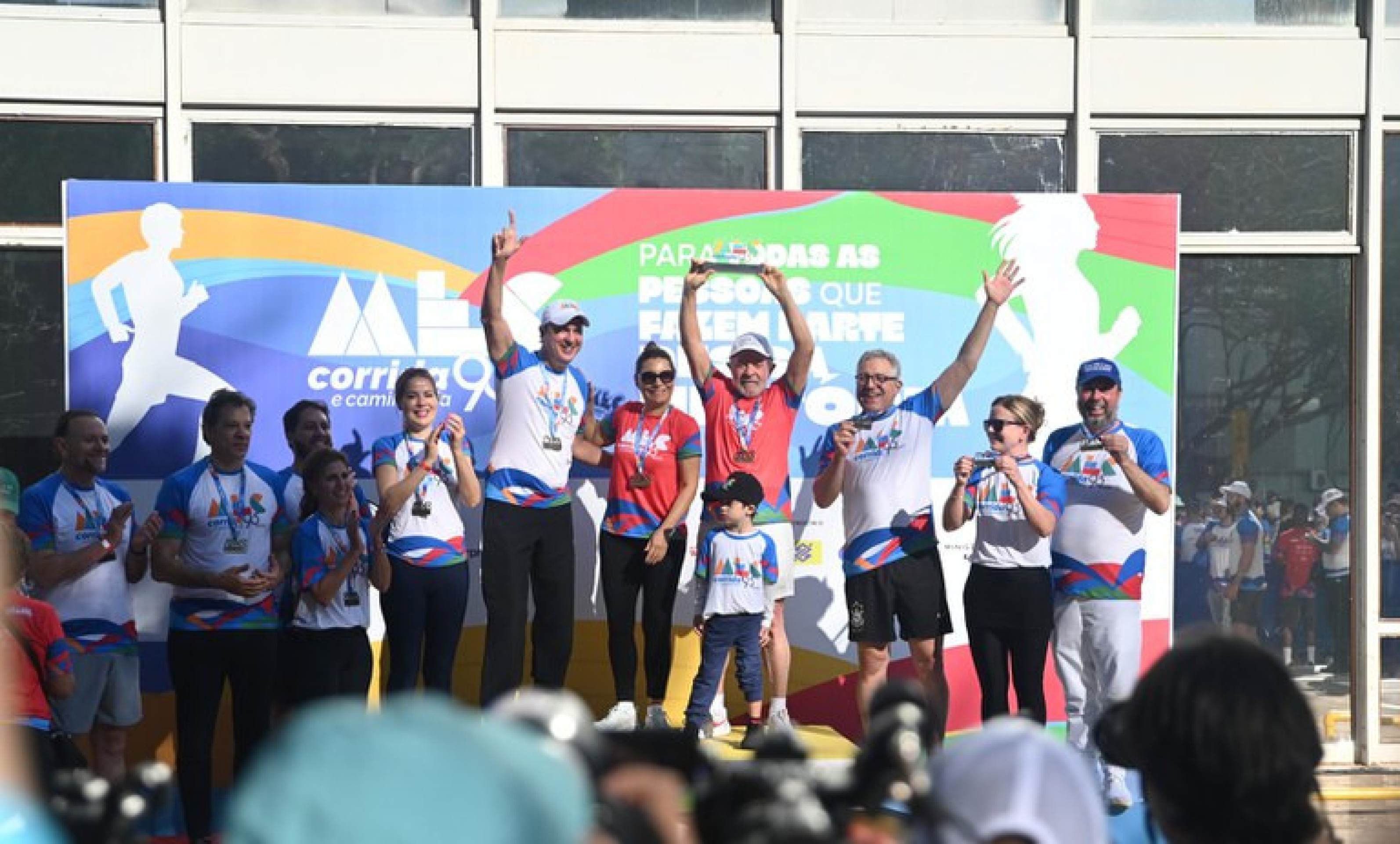 O percurso da corrida totalizou 18 quil&ocirc;metros 