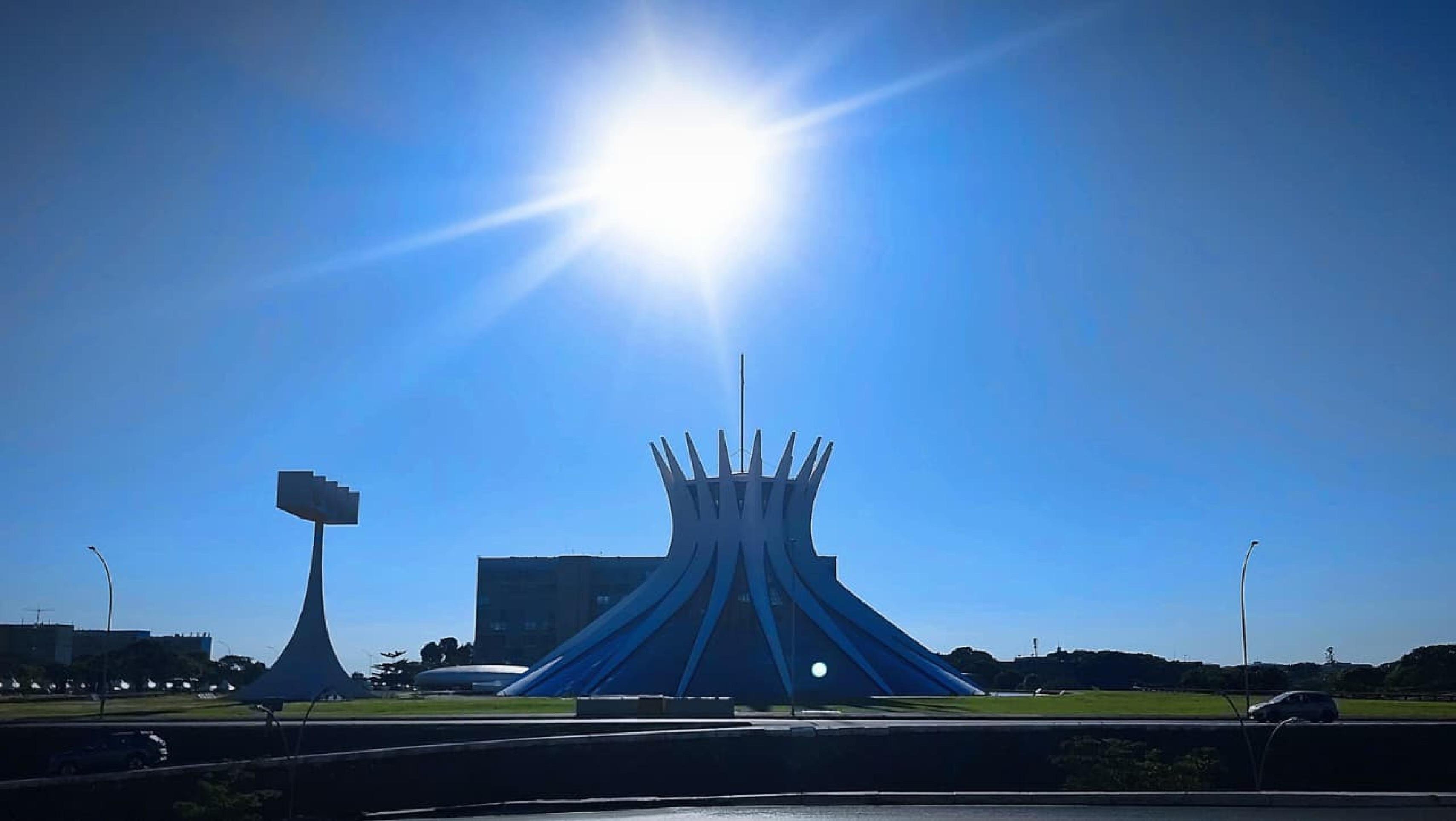 Previsão do tempo: Inmet emite alerta amarelo para baixa umidade nesta sexta