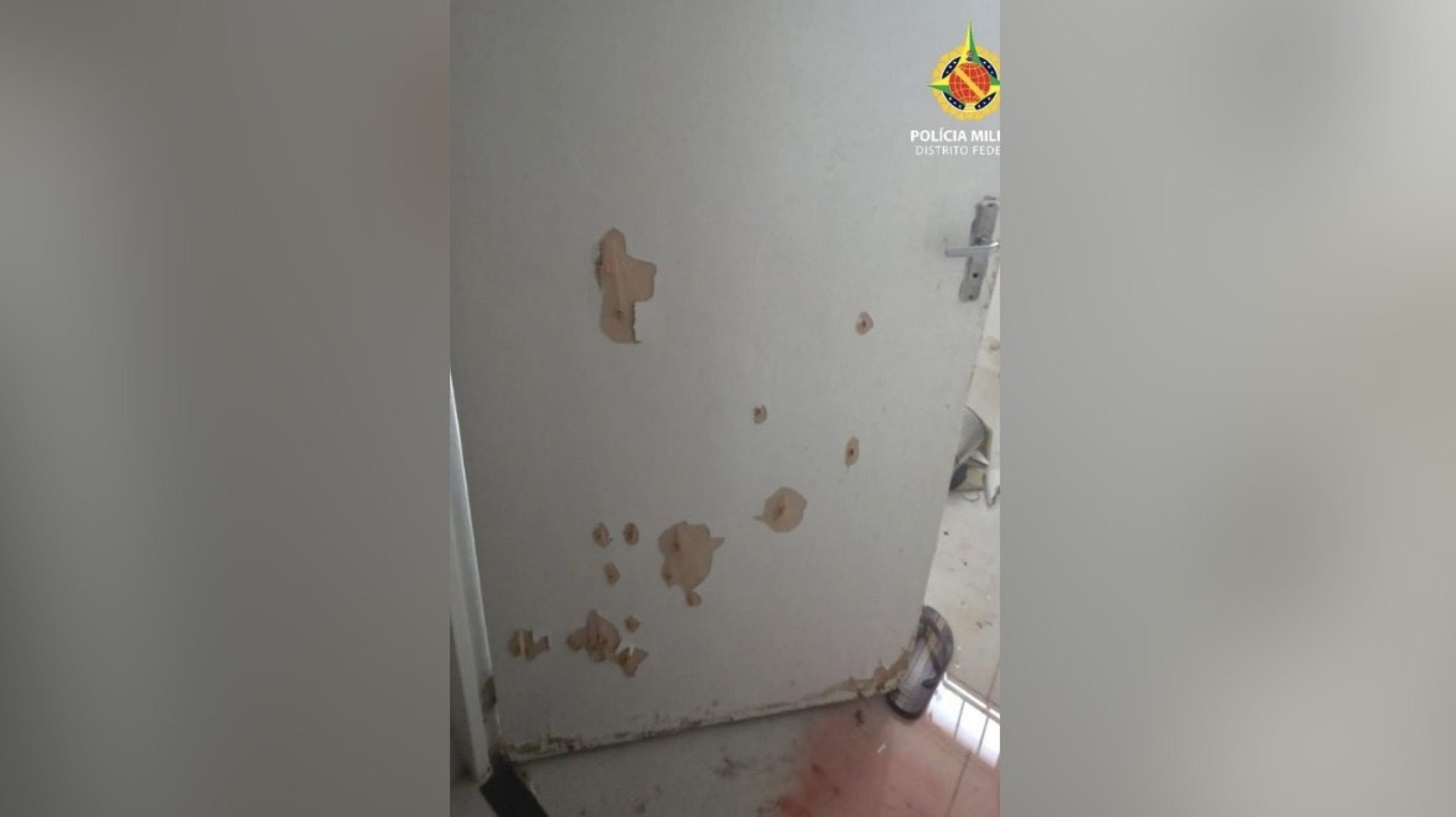 Homem em surto dispara arma de fogo dentro de apartamento em Samambaia