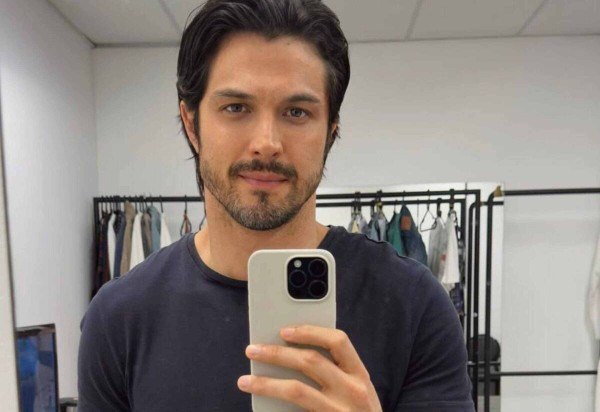 Reprodução/ Instagram @romuloestrela