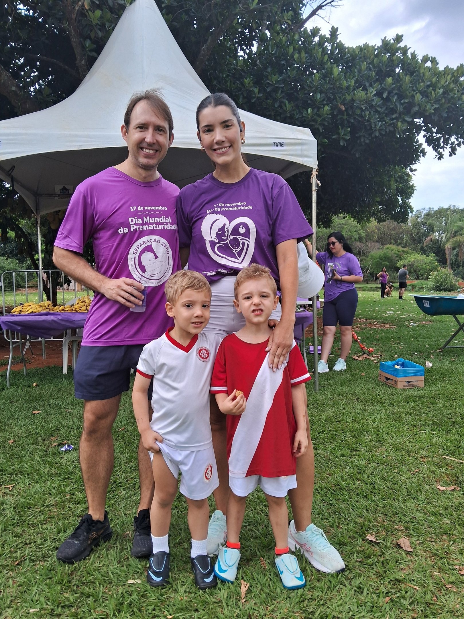 Amanda Mota e Daniel Michels,  pais de Henrique e Guilherme