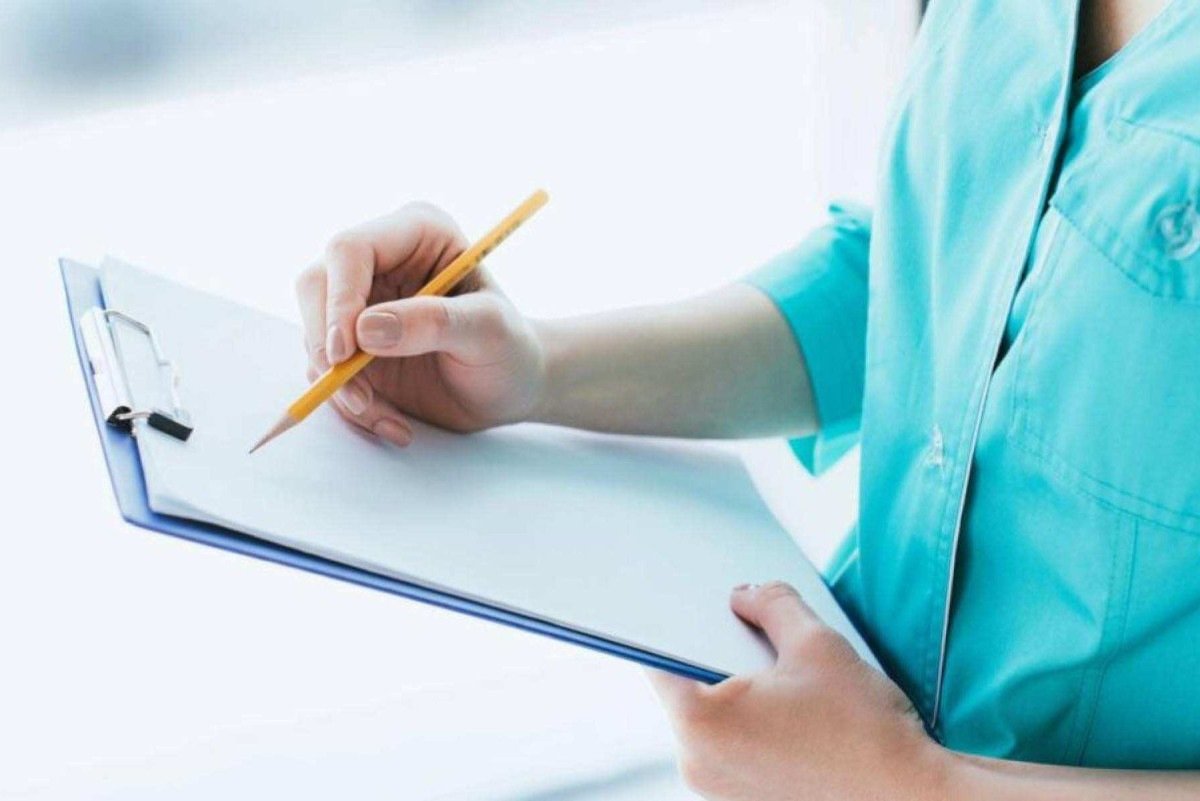 Tragédia na Flórida: Erro Médico Fatal Mata Bebê por Overdose de Potássio