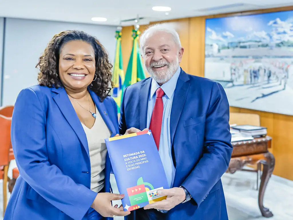 Lula envia Plano Nacional da Cultura 2025-2035 ao Congresso Nacional