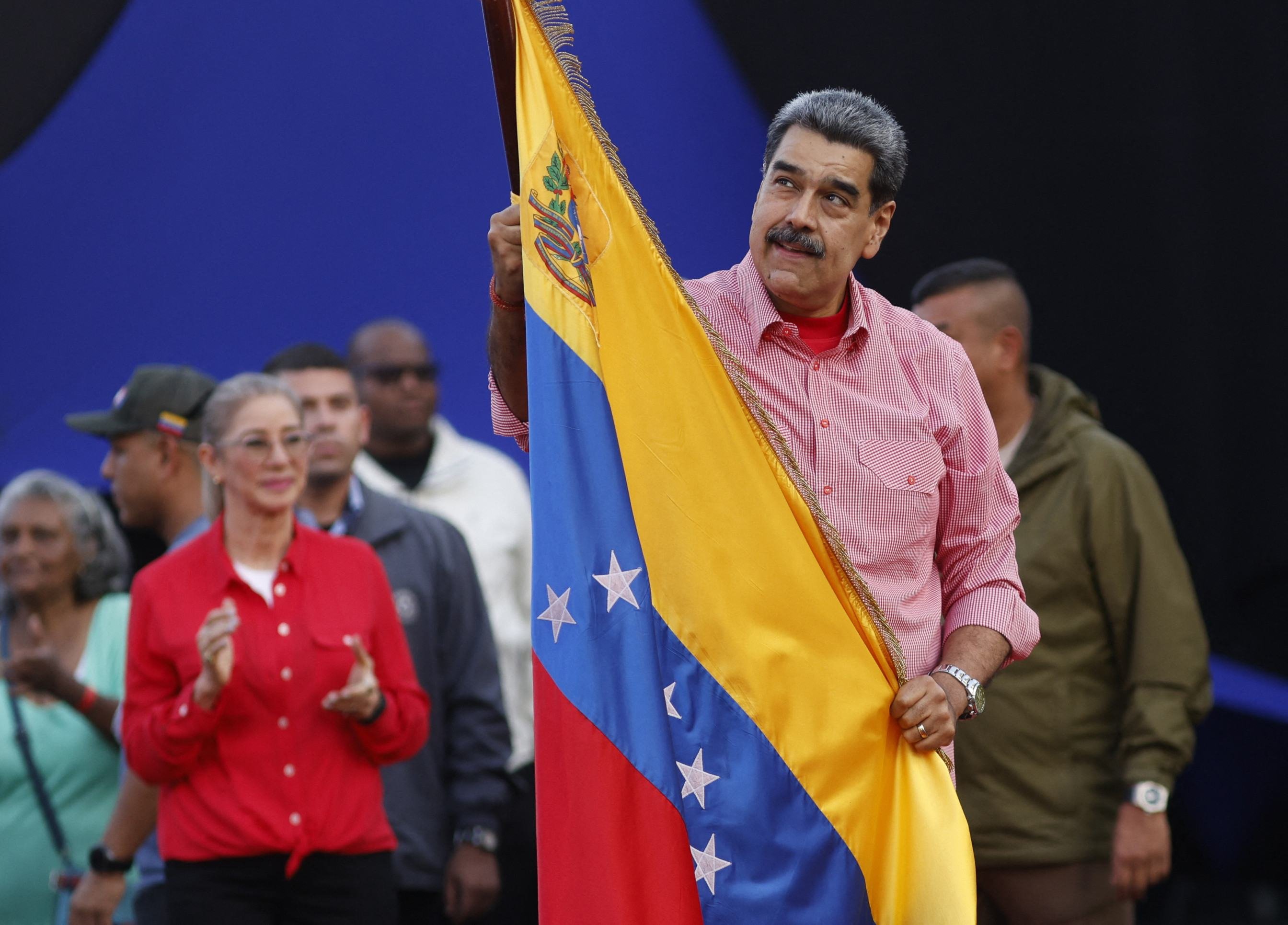 Estados Unidos: Trump faz ameaça ao México e aceno à Venezuela