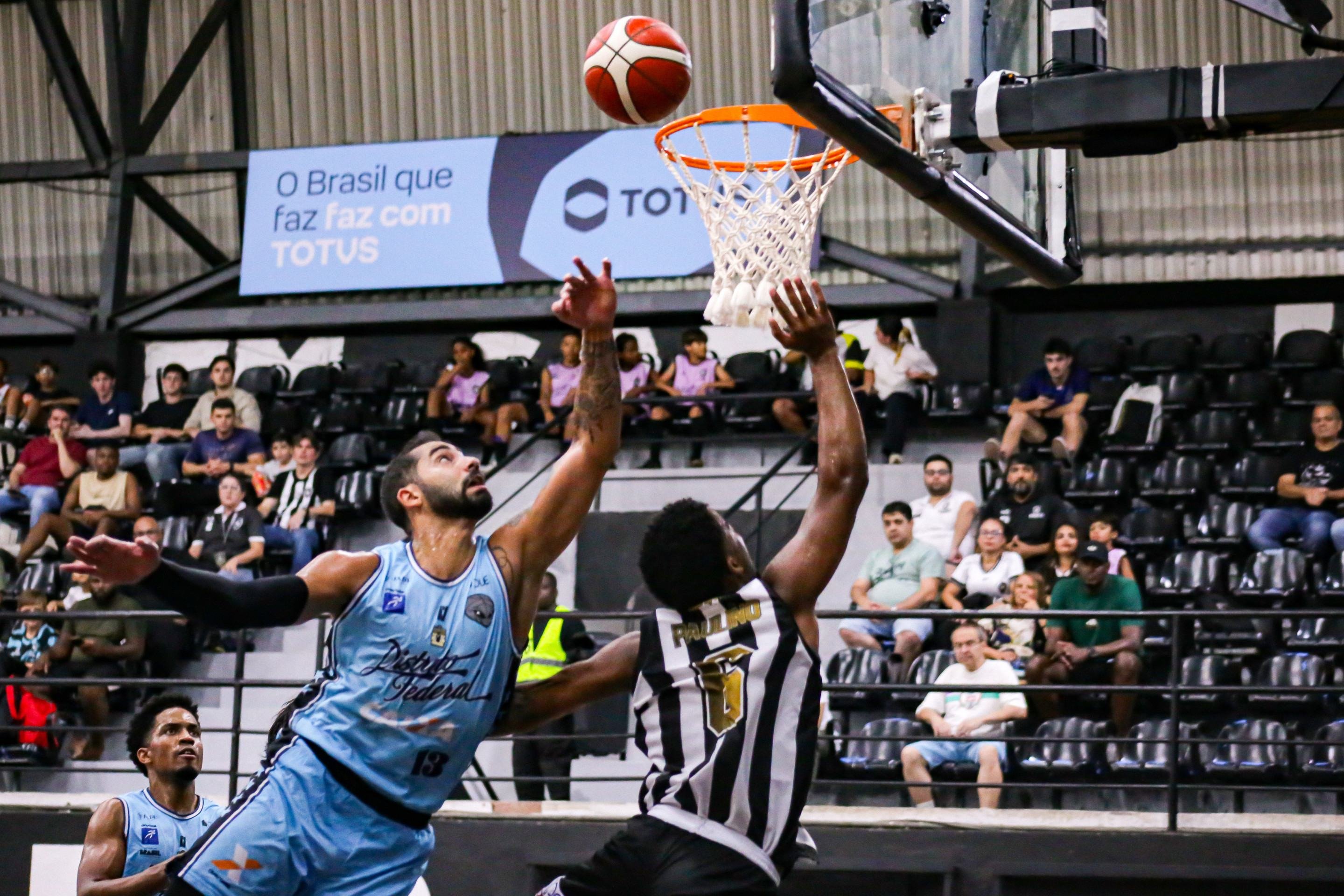 Brasília arrasa o Botafogo no Rio e vence a sétima partida no NBB
