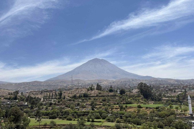  Arequipa fica no 
meio do deserto e rodeada por vulcões -  (crédito: Marcus Benjamin Figueredo/CB.D.A.Press)
