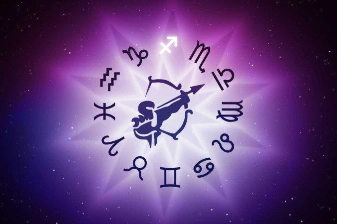 Para os sagitarianos, a vida deve ser vivida intensamente e, da mesma forma, precisam ser suas relações (Imagem: Silver Place | Shutterstock) - (crédito: EdiCase) Para os sagitarianos, a vida deve ser vivida intensamente e, da mesma forma, precisam ser suas relações (Imagem: Silver Place | Shutterstock) - (crédito: EdiCase)