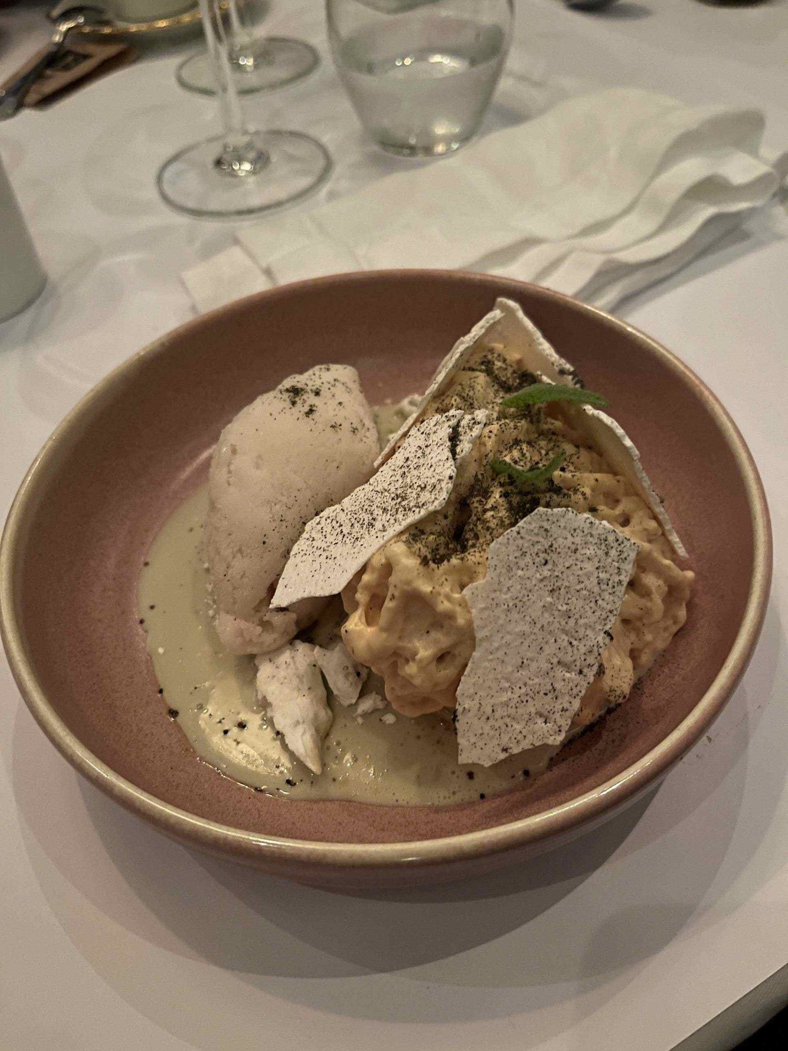 Menu degustação servido no Hotel B