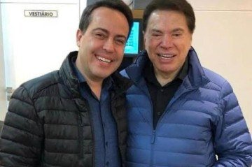 Rinaldi Faria e Silvio Santos -  (crédito: Foto reprodução internet) -Rinaldi Faria e Silvio Santos -  (crédito: Foto reprodução internet)