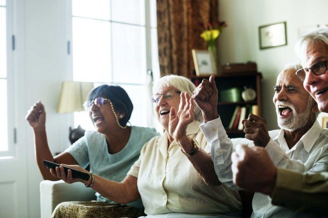 Na terceira idade, amizades ajudam a fortalecer senso de pertencimento      -  (crédito: Freepik)
