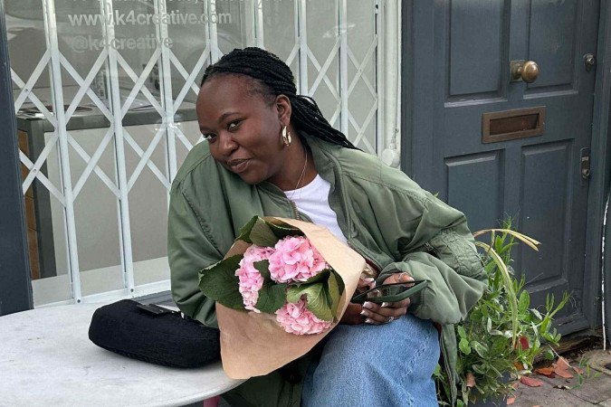 Com o tempo, Dayna diz que aprendeu a silenciar sua voz crítica interna -  (crédito: BBC)