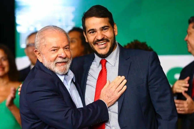 Lula destaca confiança ao indicar Jorge Messias para o STF