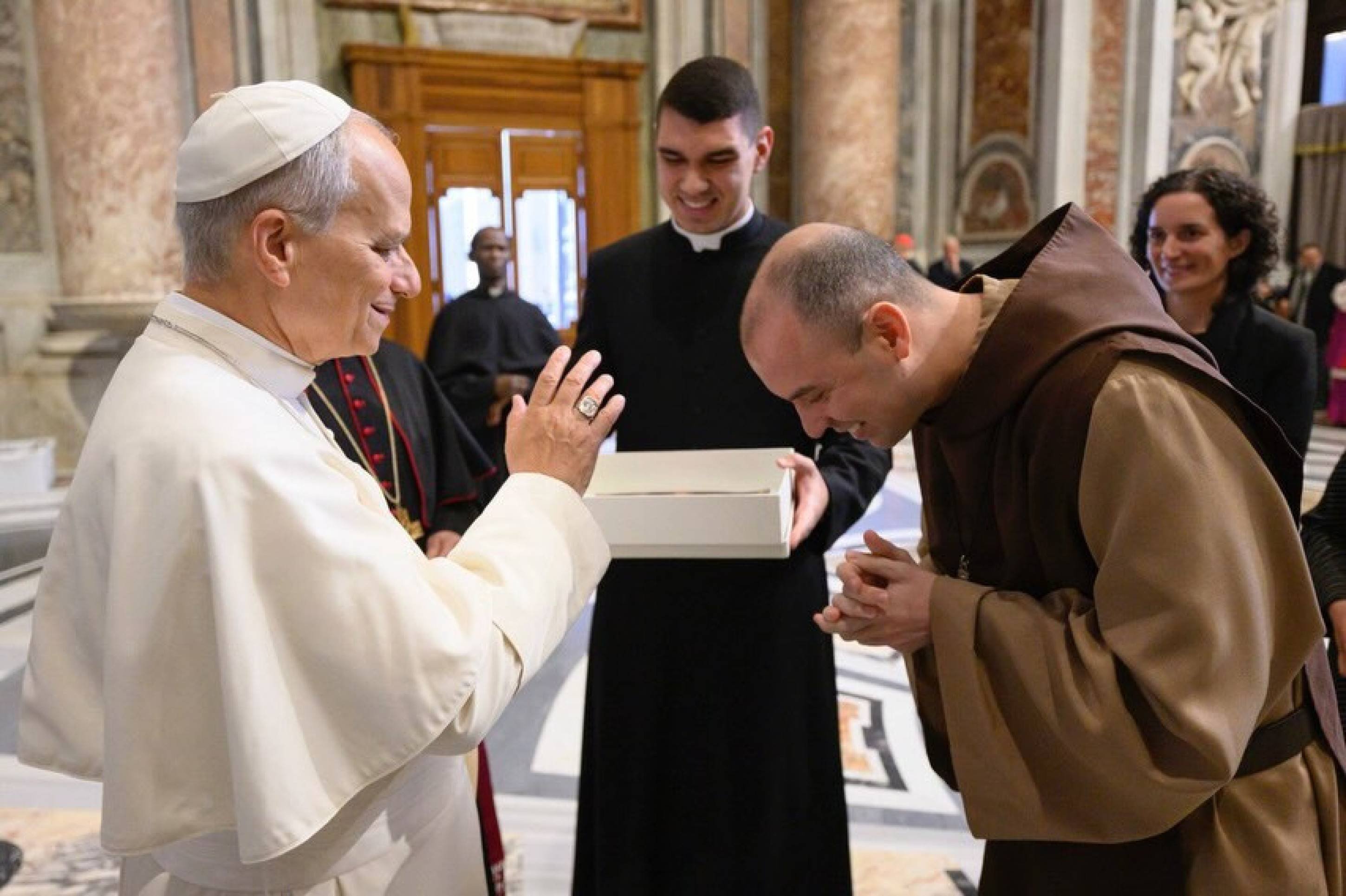 Frei Gilson relata encontro com o Papa Leão XIV em Roma e destaca bênção ao movimento nacional de oração do Rosário