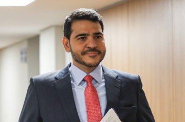 O advogado-geral da União, Jorge Messias, é alvo de uma suposta retaliação da Polícia Federal, segundo integrantes da cúpula da AGU -  (crédito: José Cruz/Agência Brasil)