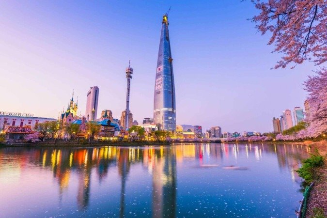 Seul é o destino perfeito para comprar produtos de beleza e skincare (Imagem: CJ Nattanai | Shutterstock) - (crédito: EdiCase) Seul é o destino perfeito para comprar produtos de beleza e skincare (Imagem: CJ Nattanai | Shutterstock) - (crédito: EdiCase)