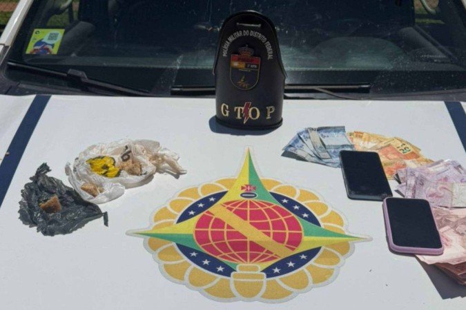 Tentativa de fuga termina em prisão por tráfico na Ponte do Bragueto
 -  (crédito: PMDF/Divulgação)