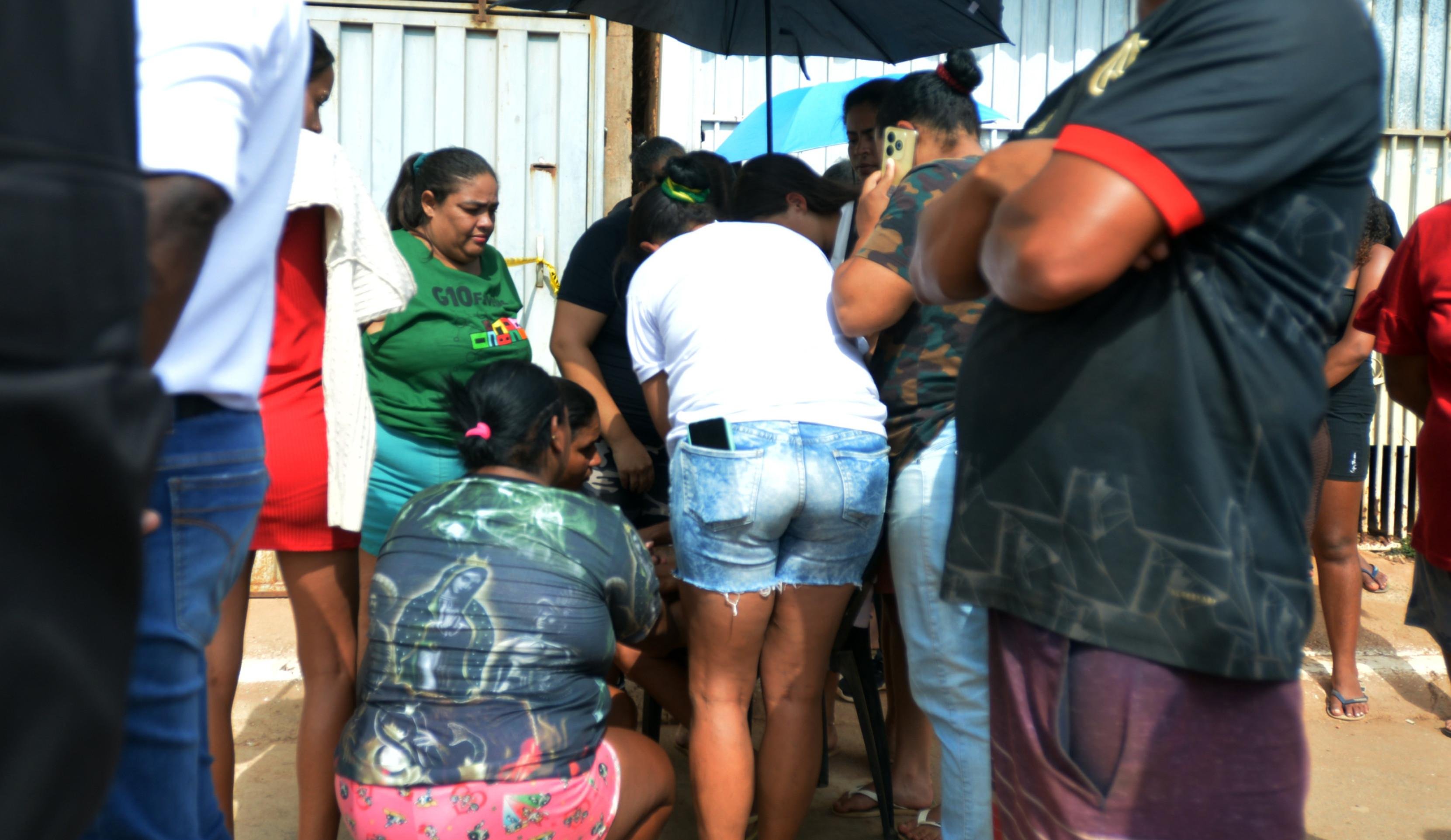 Os pais de Rafaela eram separados, e ela estava na casa do pai desde segunda