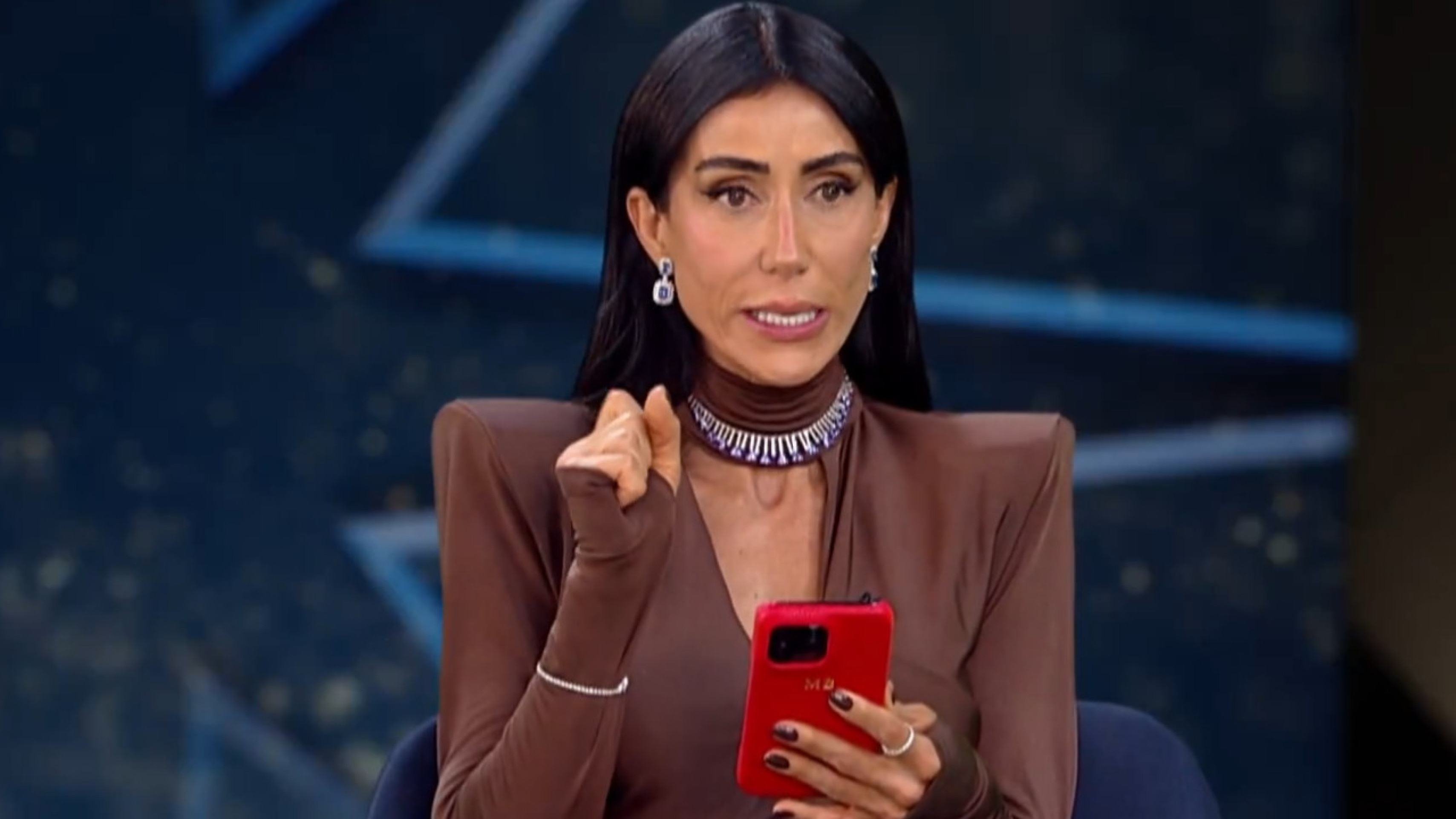 Michelle Barros ganha 'emprego' na Record após polêmicas em 'A Fazenda'