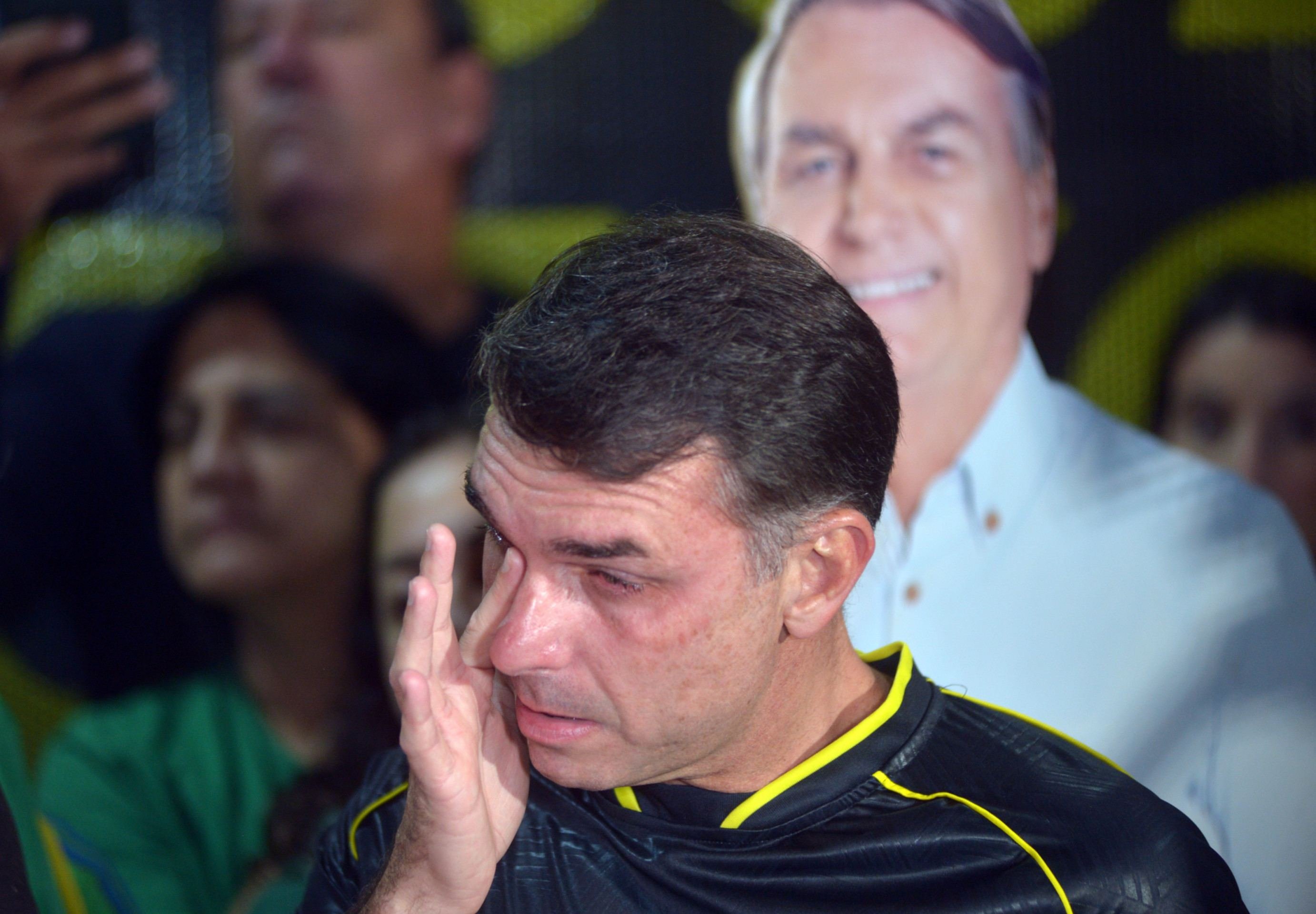 Temores e dúvidas sobre a candidatura de Flávio Bolsonaro