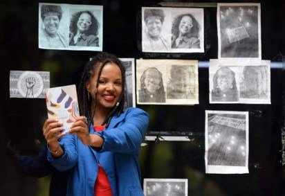 Neste ano em que a Lei de Cotas completa 13 anos, conheça histórias de profissionais bem-sucedidos que tiveram acesso à formação superior e de pós-graduação graças a políticas afirmativas das universidades brasileiras. É o caso da escritora, professora e doutora Andressa Marques, 39 anos, que ocupa cargo de gestão no Ministério da Cultura. -  (crédito: Minervino Júnior/CB/D.A.Press)