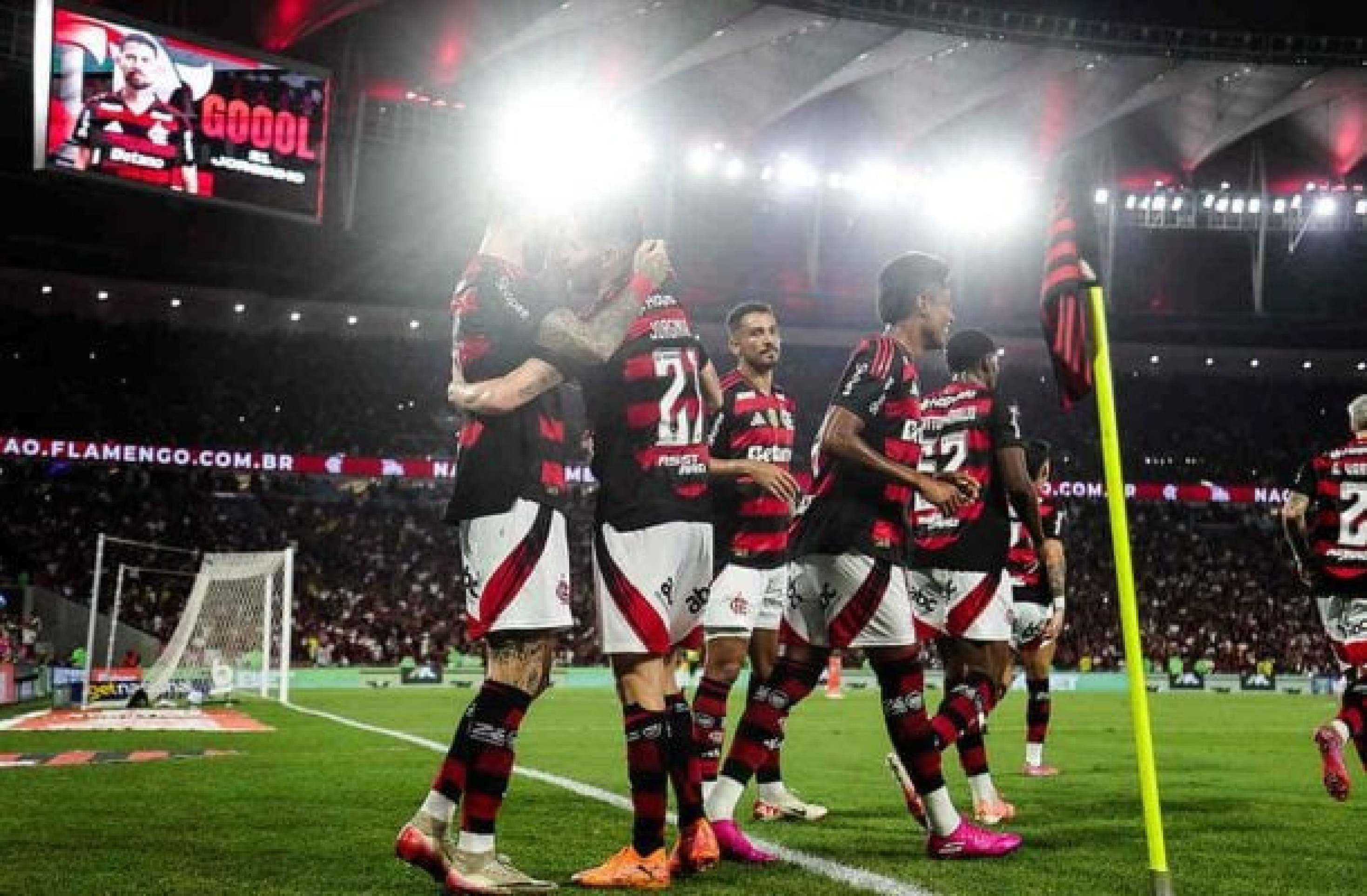 Flamengo vence Bragantino e pode ser campeão Brasileiro na próxima rodada