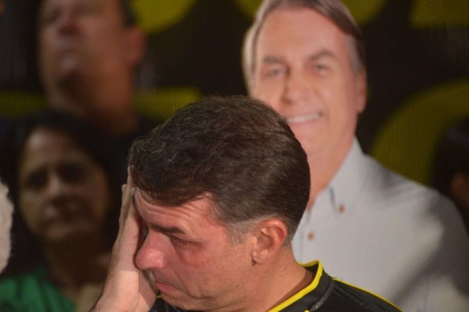  22/11/2025. Crédito: Ed Alves/CB/D.A Press. Brasil.  Brasilia - DF.  Politica. Prisão Ex Presidente Jair Bolsonaro. Coletiva e Culto com Flavio Bolsonaro. Proximo do Condominio da residencia do Ex Presidente.  -  (crédito:  Ed Alves/CB)