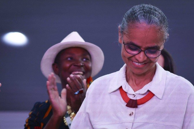 Marina Silva é ovacionada após discurso de encerramento: Marina Silva é ovacionada após discurso de encerramento: