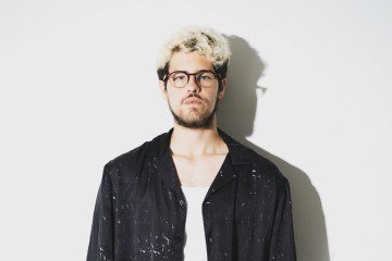 Entre bad boy e bom moço, Paulo Mendes deixa público julgar personagens