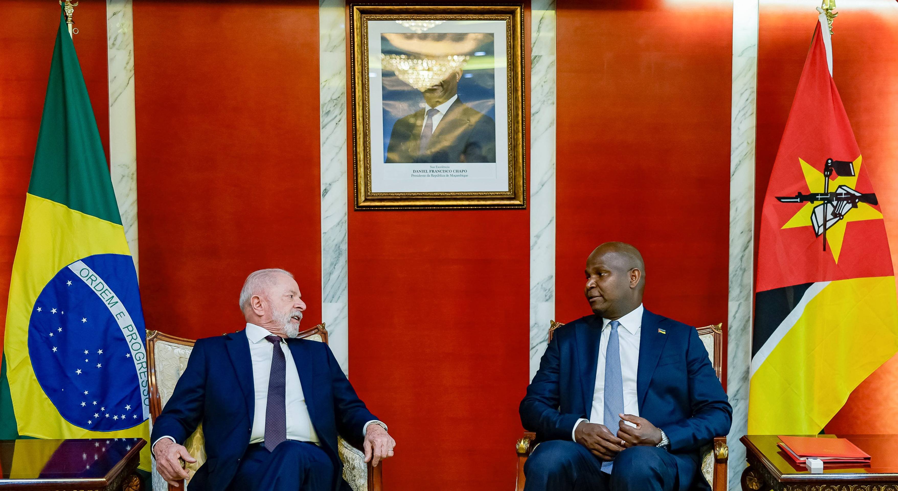 Lula propõe retomada de financiamentos e maior comércio com Moçambique