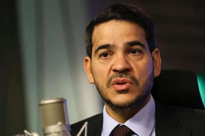 Na carta, Messias se coloca Na carta, Messias se coloca