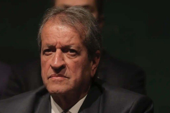 Parlamentares do PL estão reunidos também com o presidente da legenda, Valdemar Costa Neto, na sede do partido em Brasília - (crédito: Marcelo Casal Jr./Agência Brasil ) Parlamentares do PL estão reunidos também com o presidente da legenda, Valdemar Costa Neto, na sede do partido em Brasília - (crédito: Marcelo Casal Jr./Agência Brasil )