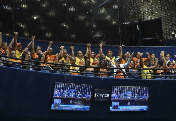  Carlos Moura/Agência Senado