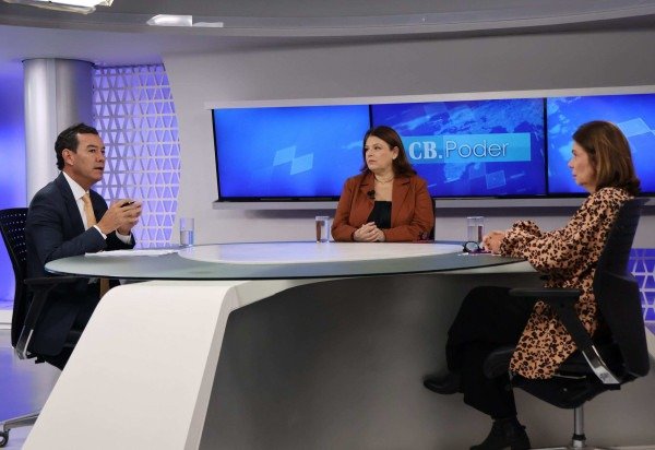 Bruna Gaston CB/DA Press