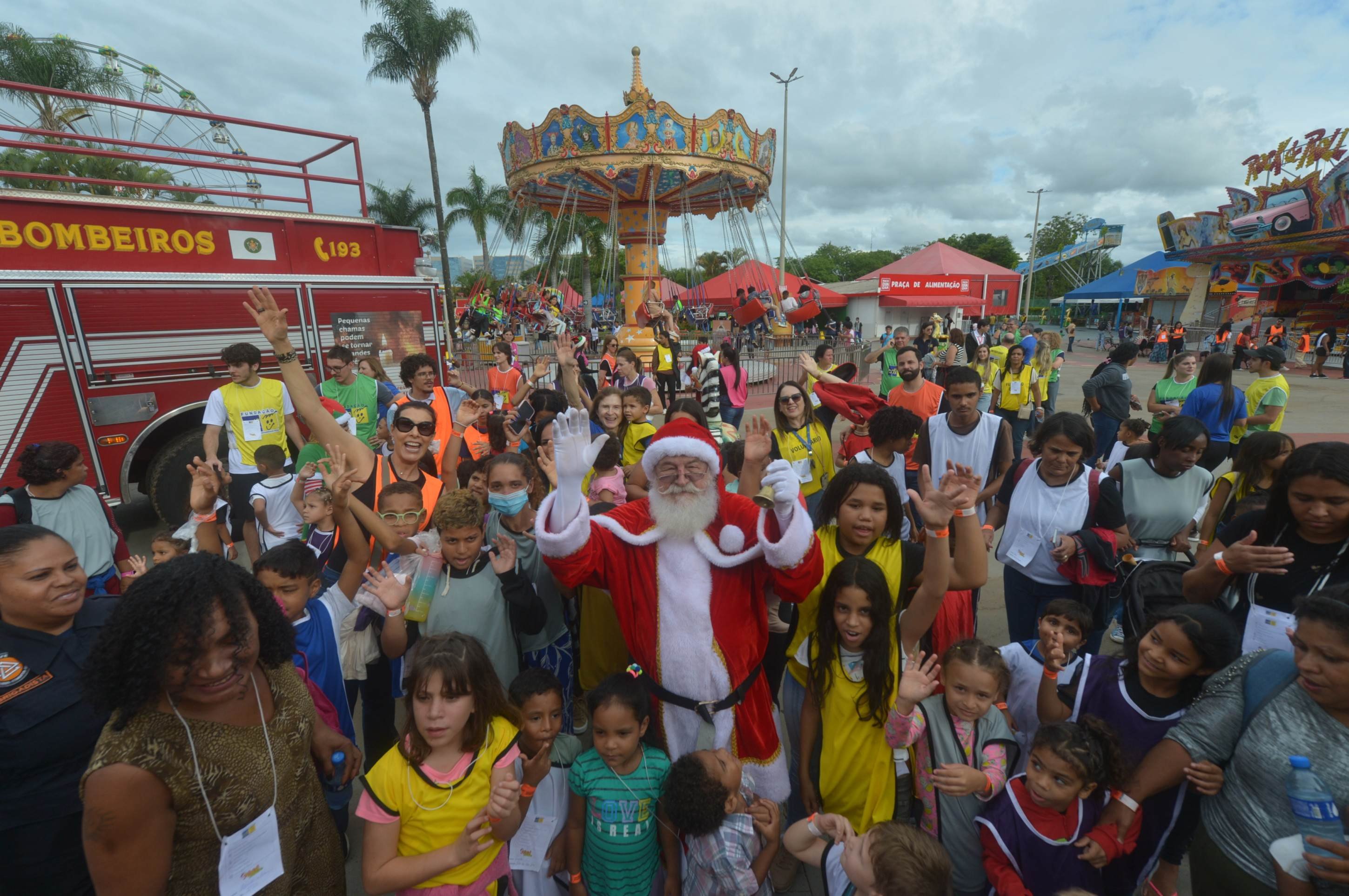 Papai Noel chega ao Natal Solidário da Fundação CDL