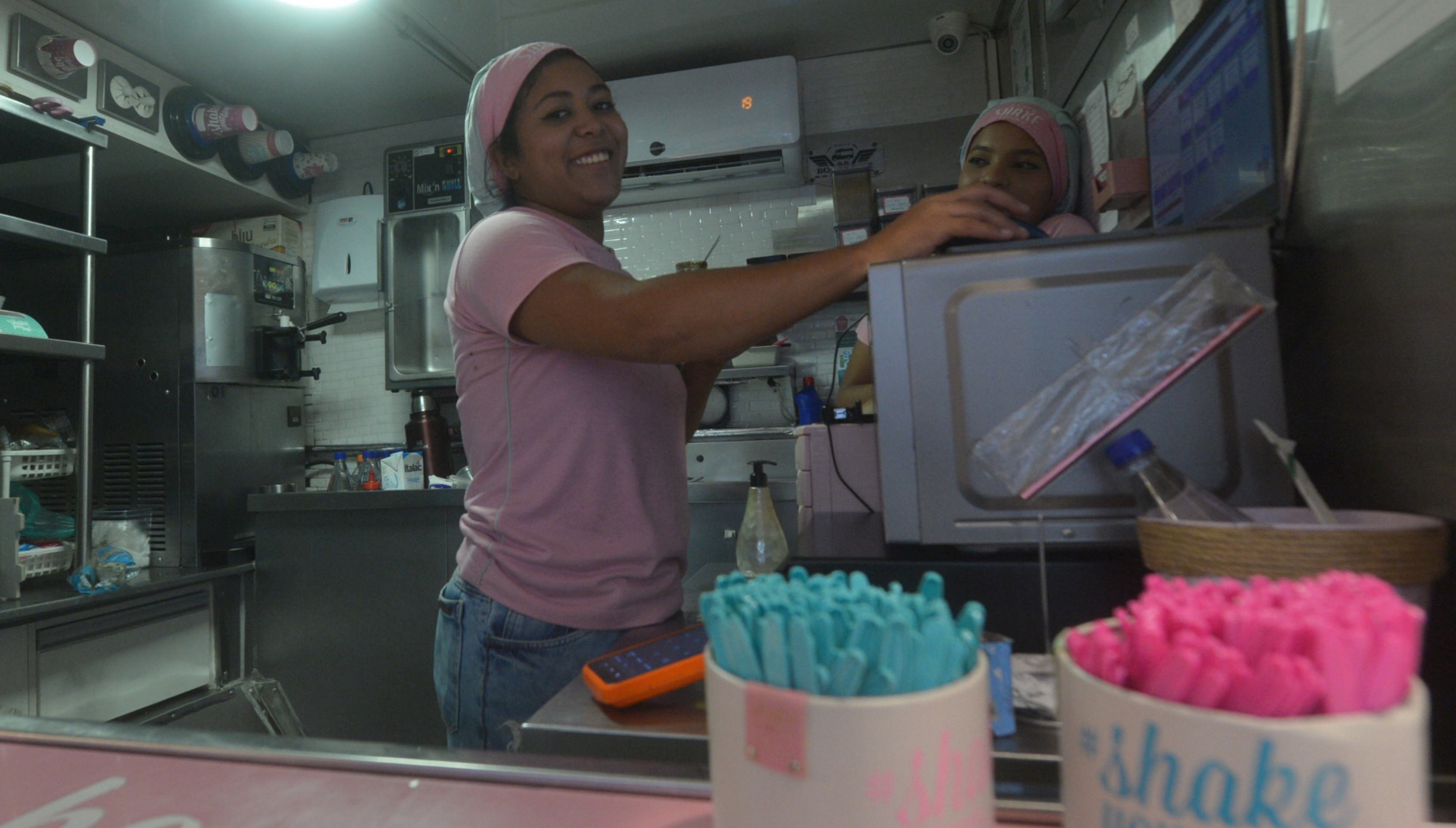 Yasmim Tamires: parte do dinheiro vai para compras de fim de ano