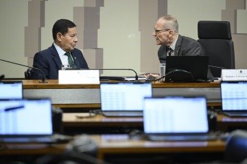 Os parlamentares aprovaram ainda um requerimento que solicita ao ministro André Mendonça o envio de provas já reunidas em investigações que envolvem o Master -  (crédito:  Andressa Anholete/Ag&ecirc;ncia Senado)
