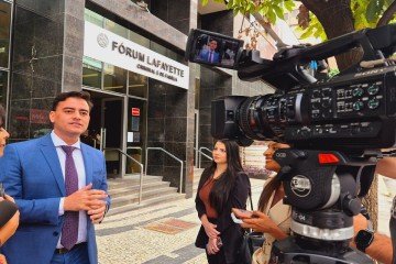 Morte de gari: réu diz que estava armado por ter sido ameaçado - Jair Amaral/EM/D. A. Press