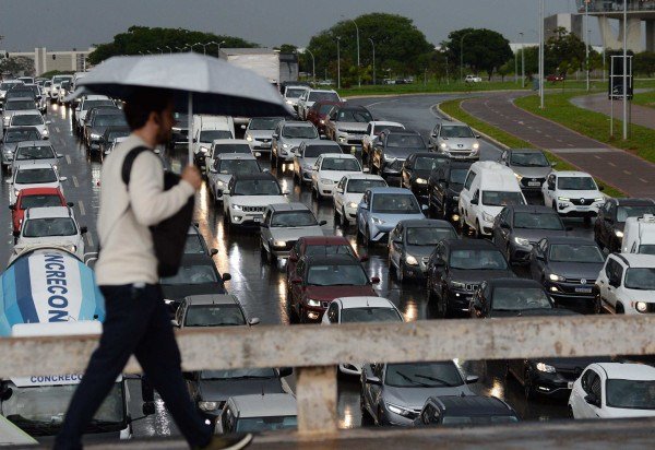  Minervino Júnior/CB