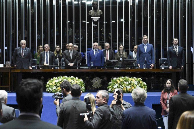 A solenidade no Senado destacou o papel histórico da CNC na formação profissional, na defesa do setor produtivo e na construção de políticas públicas voltadas ao desenvolvimento econômico e social - (crédito: Pedro França/Agência Senado) A solenidade no Senado destacou o papel histórico da CNC na formação profissional, na defesa do setor produtivo e na construção de políticas públicas voltadas ao desenvolvimento econômico e social - (crédito: Pedro França/Agência Senado)