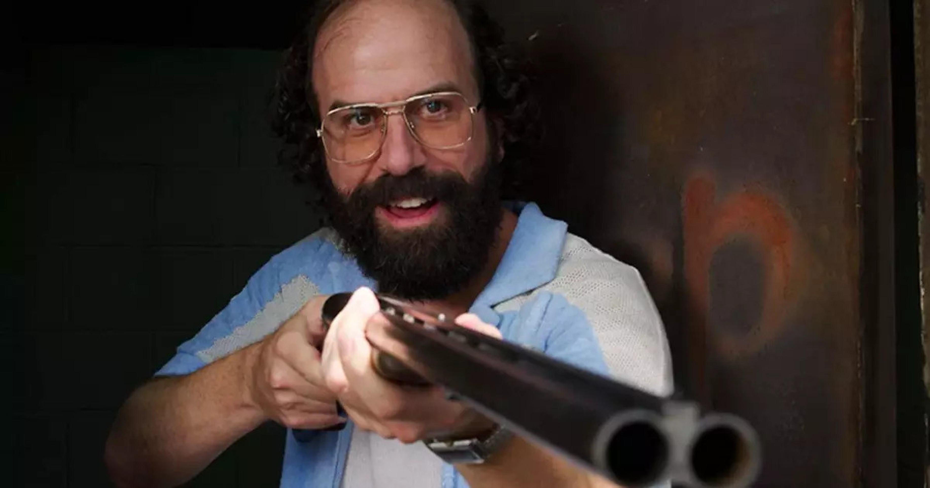 Brett Gelman como Murray Bauman