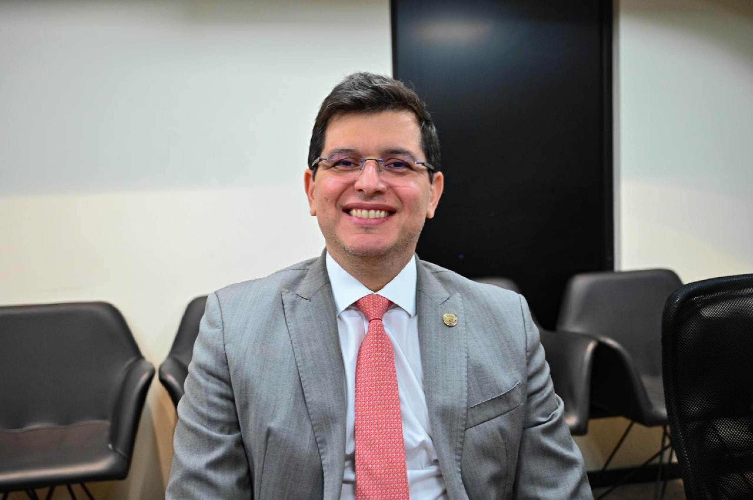 Justiça digital, inclusão e o paradoxo brasileiro