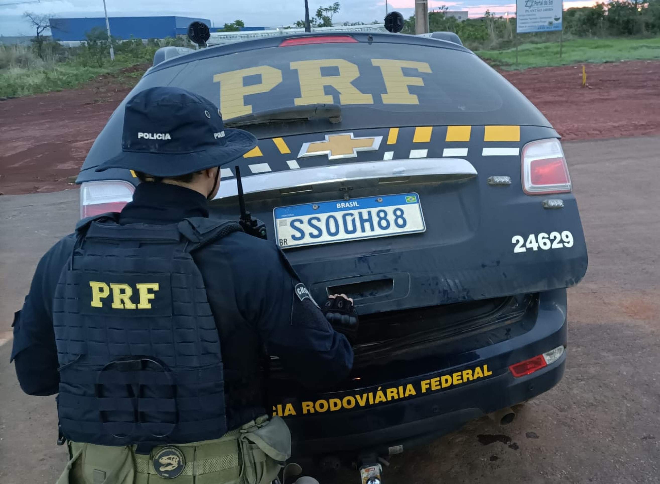 Feminicida em fuga é preso pela PRF na BR-020, em Formosa