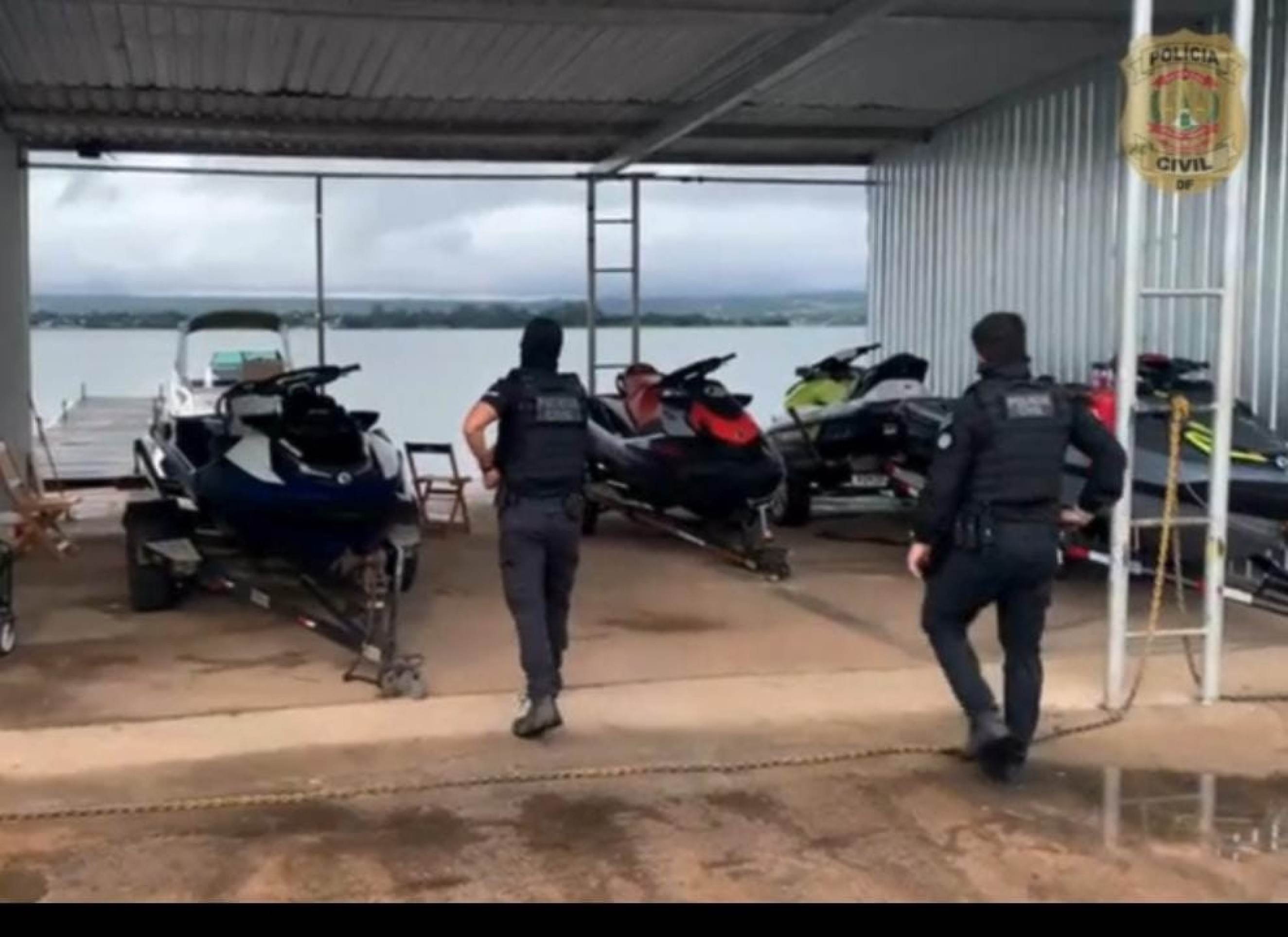 Sonegação de impostos: polícia investiga venda irregular de jet skis