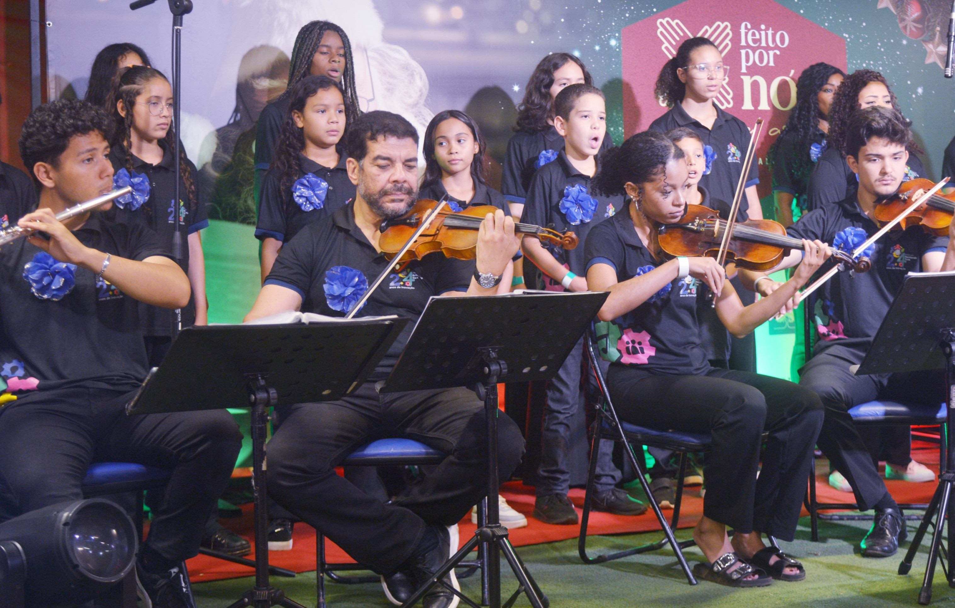 A feira natalina da Casa Azul re&uacute;ne institui&ccedil;&otilde;es sem fins lucrativos para arrecadar recursos e ajudar a quem mais precisa