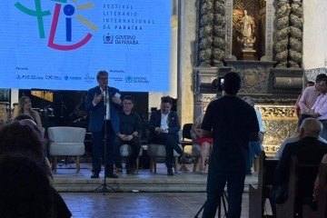 A abertura terminou com a sensação de que a FLIP não se limita a celebrar a literatura, mas a convocá-la para o debate público -  (crédito: Bianca Lucca)