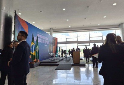 Evento ocorre no Palácio do Planalto com a presença de autoridades, lideranças indígenas e atletas olímpicos e paralímpicos -  (crédito: Victor Correia/CB/D.A. Press)