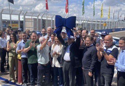 Ibaneis Rocha reabre oficialmente o Autódromo Internacional de Brasília