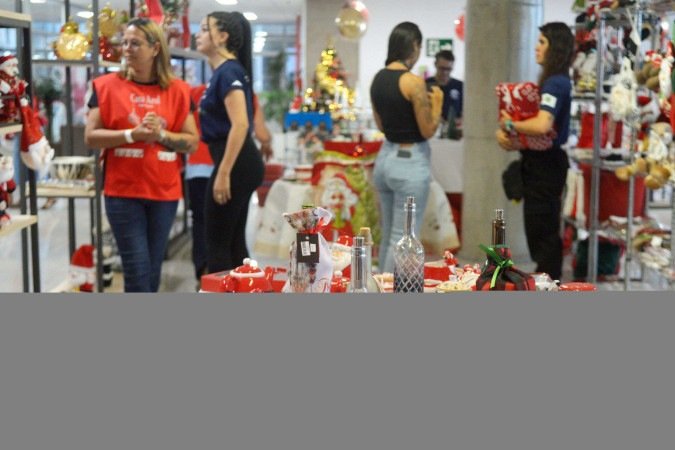 Casa Azul promove feira natalina até domingo para ajudar projetos sociais